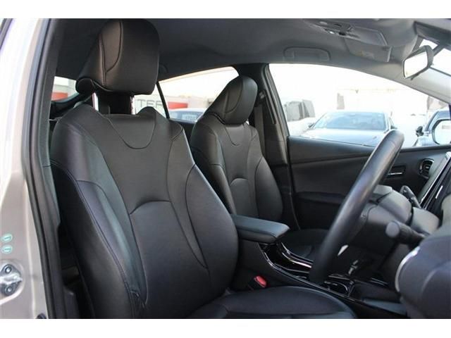 TOYOTA PRIUS PHV 2017