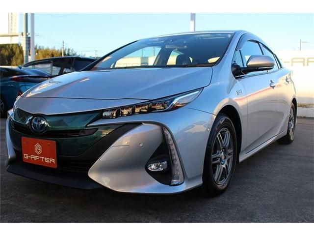 TOYOTA PRIUS PHV 2019