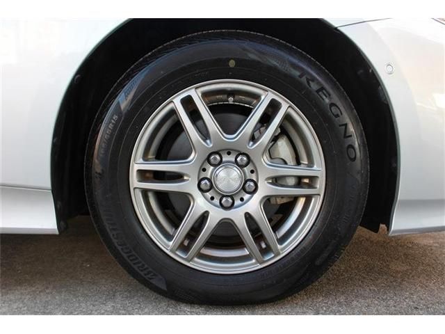 TOYOTA PRIUS PHV 2019