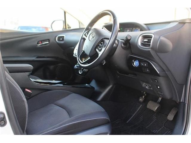 TOYOTA PRIUS PHV 2019