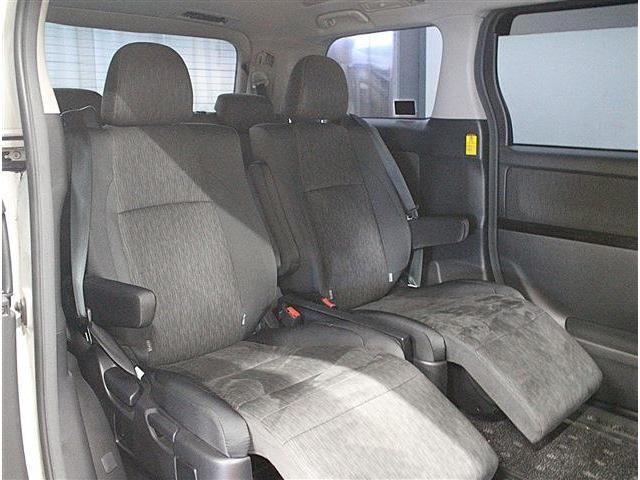 TOYOTA VELLFIRE  HYBRID 4WD 2014