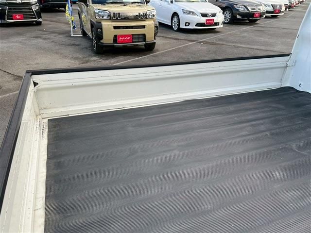 DAIHATSU HIJET truck 2016