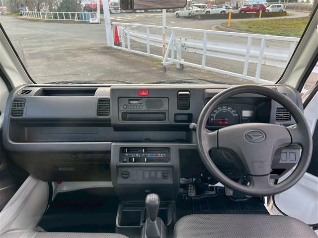 DAIHATSU HIJET truck 2016