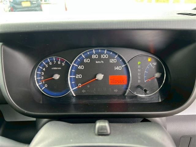 TOYOTA PIXIS SPACE 2012