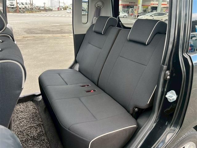 TOYOTA PIXIS SPACE 2012