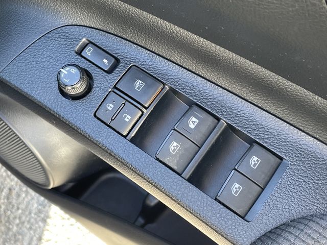 TOYOTA SIENTA HYBRID 2018