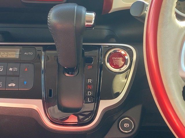 HONDA N BOX SLASH 2015