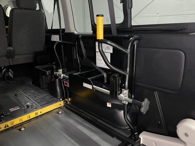 TOYOTA REGIUSACE van 2WD 2015