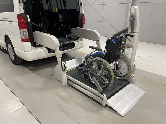 TOYOTA REGIUSACE van 2WD 2015