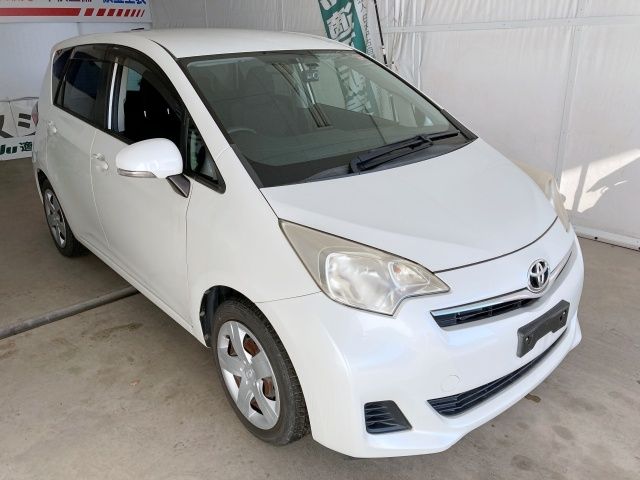 TOYOTA RACTIS 2012