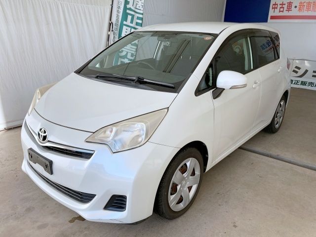 TOYOTA RACTIS 2012