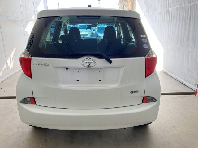 TOYOTA RACTIS 2012
