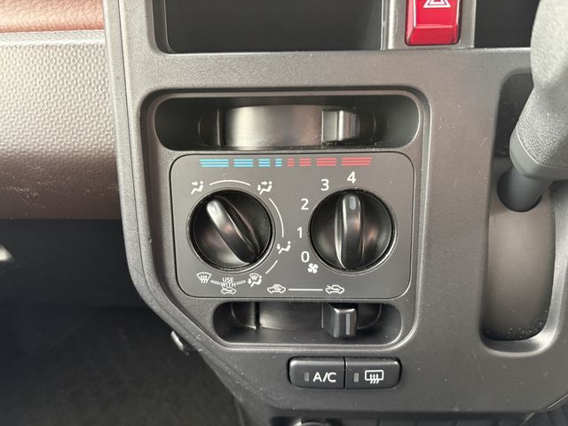 TOYOTA TANK 4WD 2018