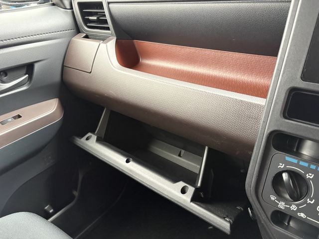 TOYOTA TANK 4WD 2018