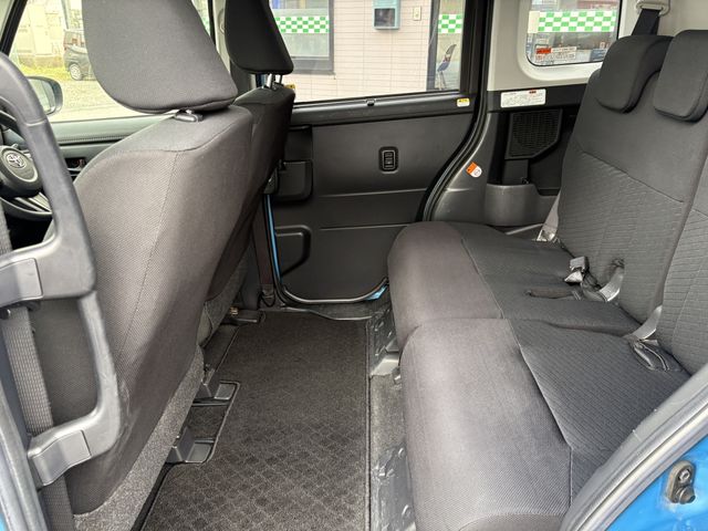 TOYOTA TANK 4WD 2018