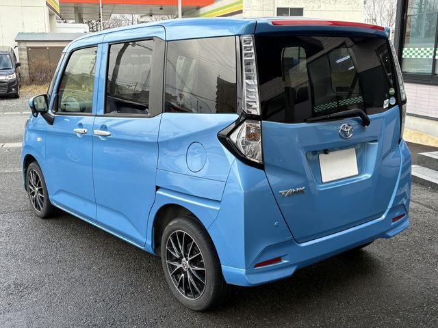 TOYOTA TANK 4WD 2018