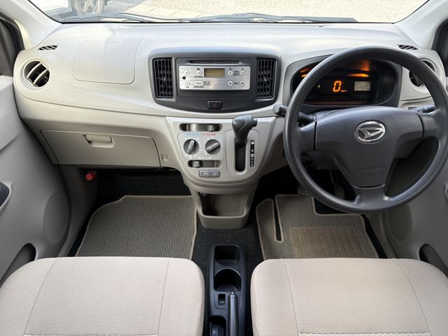 DAIHATSU MIRA e:S 4WD 2013