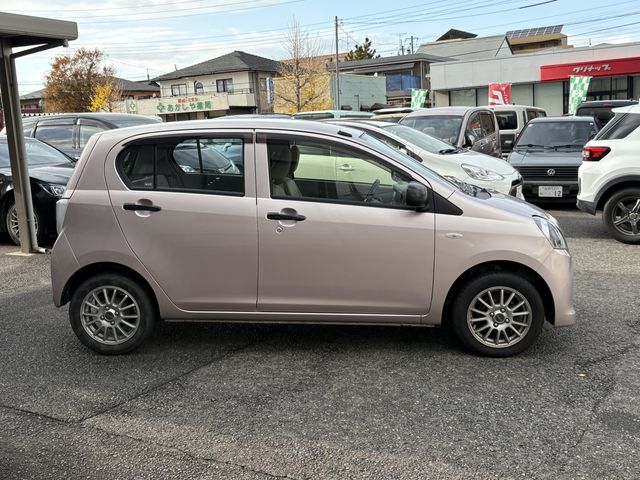 DAIHATSU MIRA e:S 4WD 2013