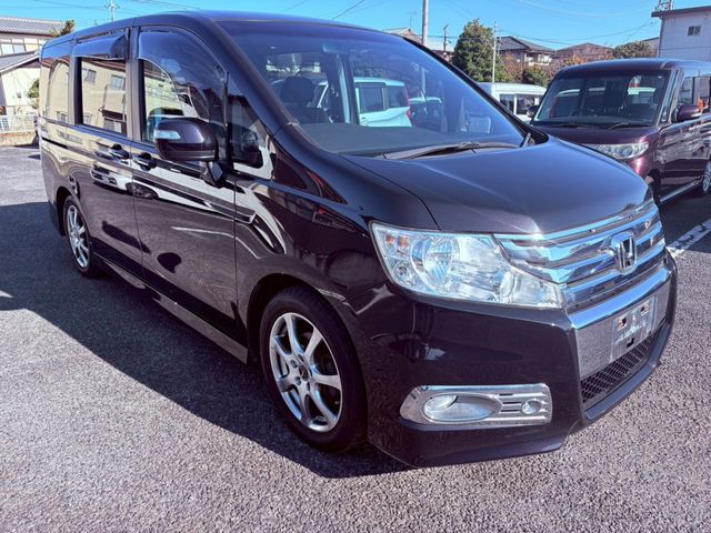 HONDA STEPWAGON SPADA 2010