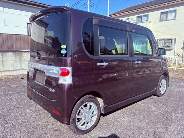 DAIHATSU TANTO CUSTOM 2009