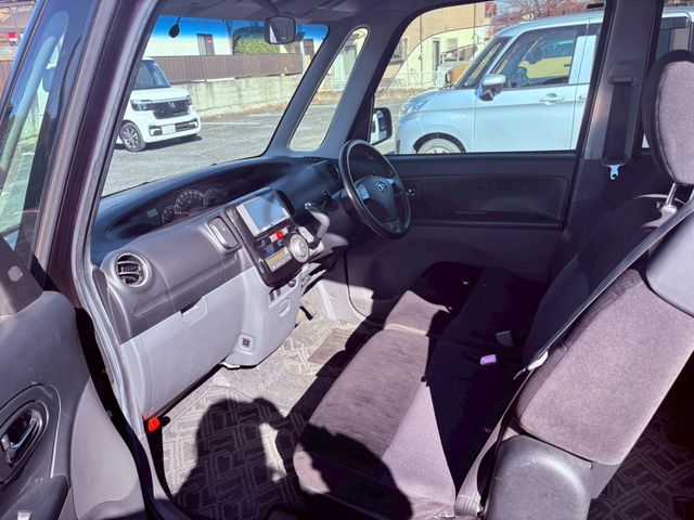 DAIHATSU TANTO CUSTOM 2009