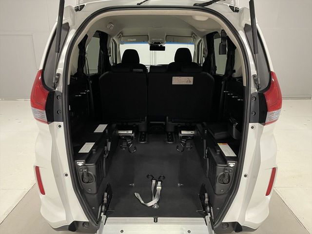 HONDA FREED plus HYBRID 2017