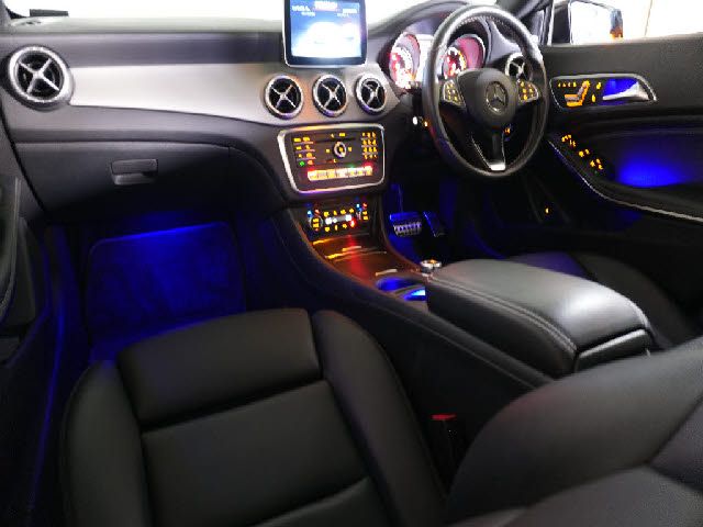 MERCEDES BENZ MERCEDES BENZ CLA Shooting Brake 2017