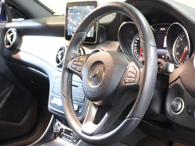 MERCEDES BENZ MERCEDES BENZ CLA Shooting Brake 2017