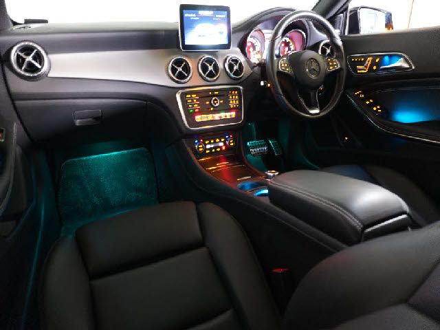 MERCEDES BENZ MERCEDES BENZ CLA Shooting Brake 2017