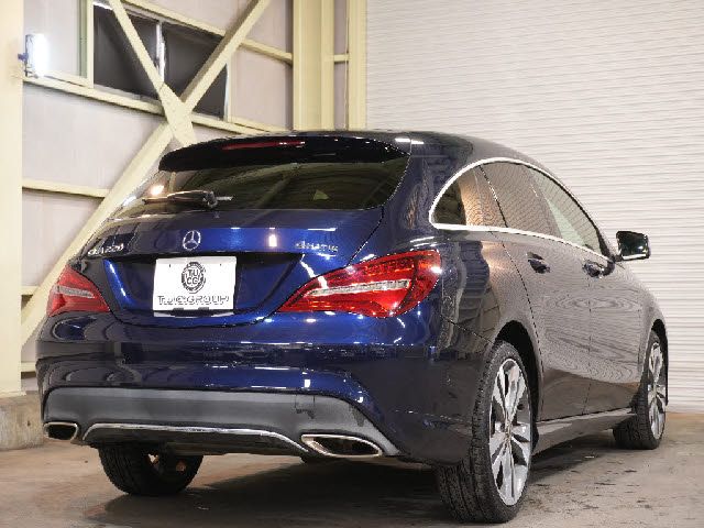 MERCEDES BENZ MERCEDES BENZ CLA Shooting Brake 2017