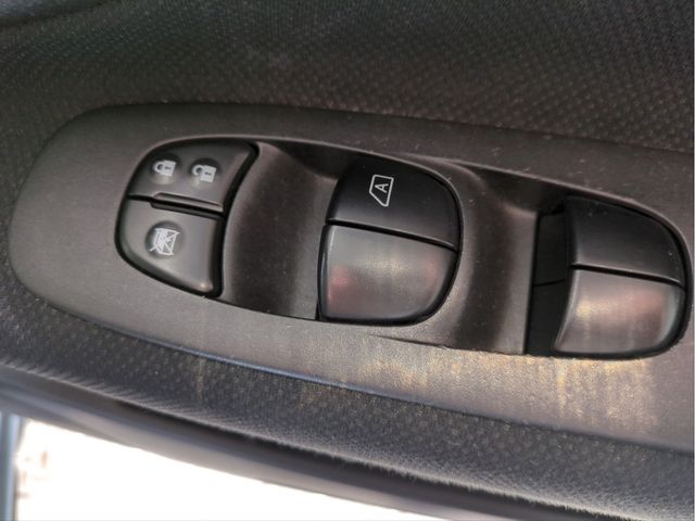 NISSAN SERENA  S-HYBRID 2014