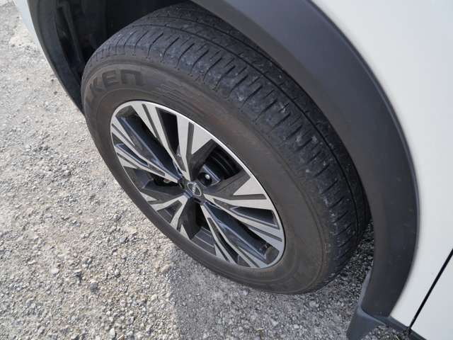 NISSAN X-TRAIL 4WD 2023