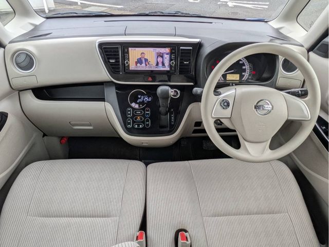 NISSAN DAYZ ROOX 2017