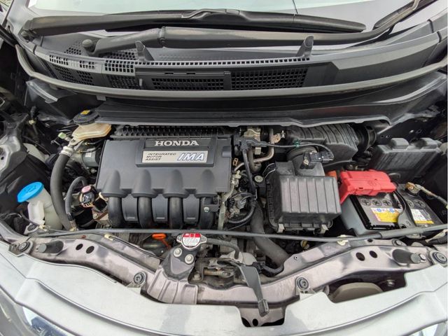 HONDA FREED HYBRID 2013