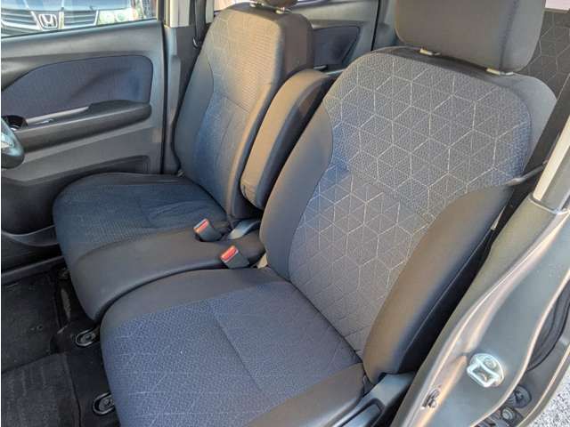 MITSUBISHI ek X 2019