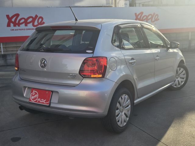 VOLKSWAGEN VOLKSWAGEN POLO 2013