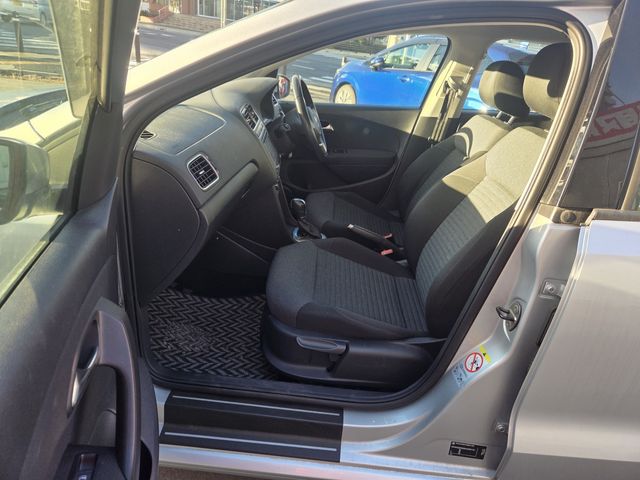 VOLKSWAGEN VOLKSWAGEN POLO 2013