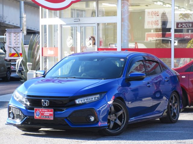 HONDA CIVIC hatchback 2018