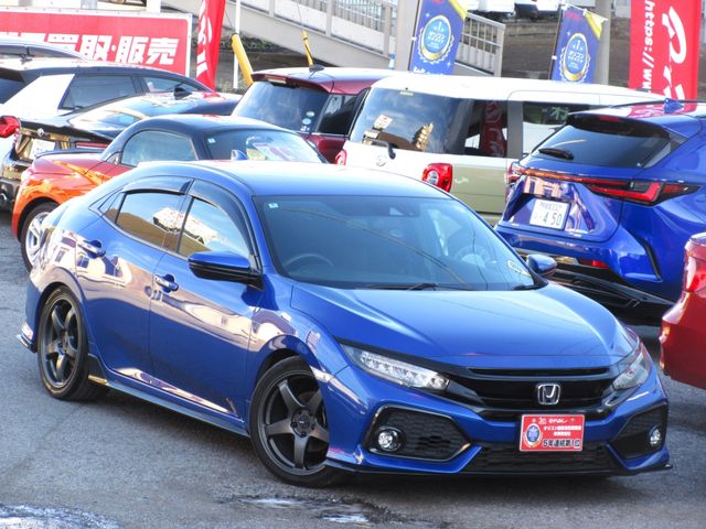HONDA CIVIC hatchback 2018