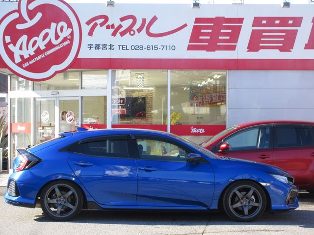 HONDA CIVIC hatchback 2018