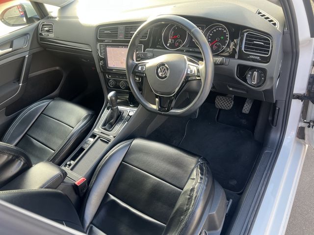 VOLKSWAGEN VOLKSWAGEN GOLF 2016