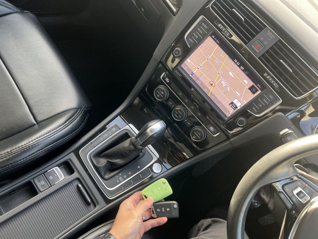 VOLKSWAGEN VOLKSWAGEN GOLF 2016