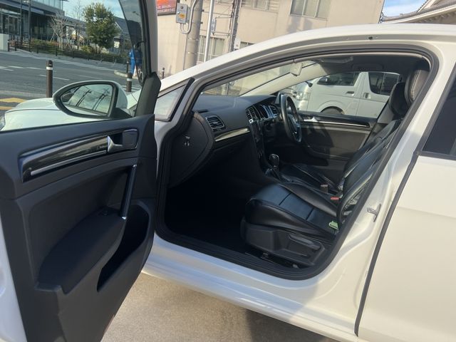 VOLKSWAGEN VOLKSWAGEN GOLF 2016