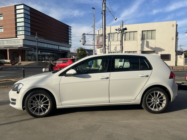 VOLKSWAGEN VOLKSWAGEN GOLF 2016