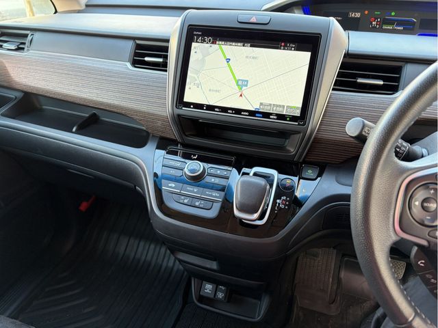 HONDA FREED plus HYBRID 4WD 2022