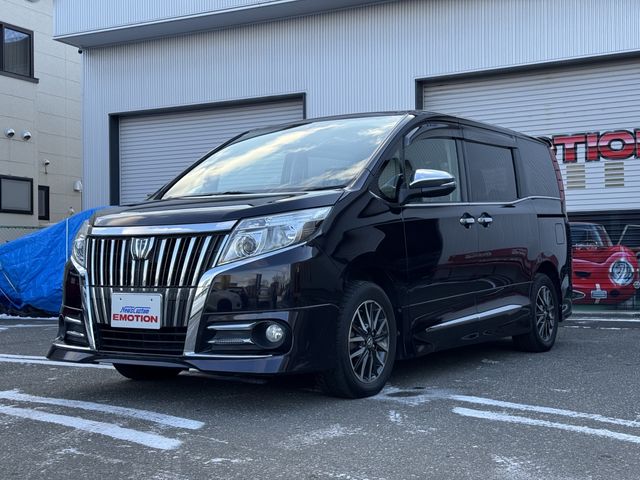 TOYOTA ESQUIRE 4WD 2015