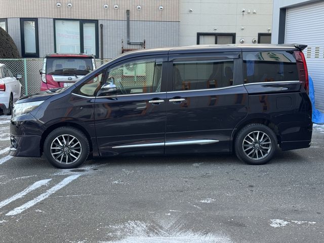 TOYOTA ESQUIRE 4WD 2015