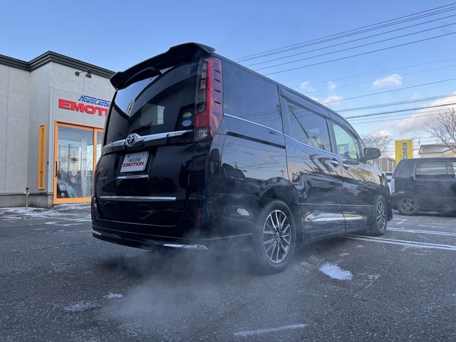 TOYOTA ESQUIRE 4WD 2015