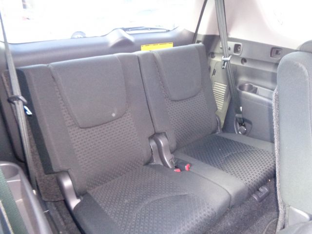 TOYOTA VANGUARD 2WD 2011