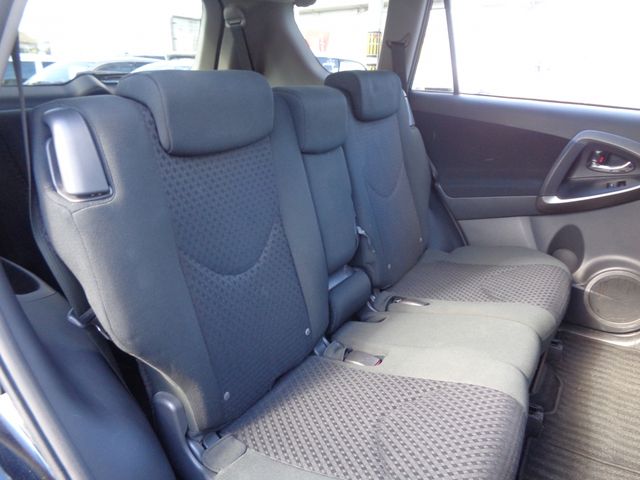 TOYOTA VANGUARD 2WD 2011